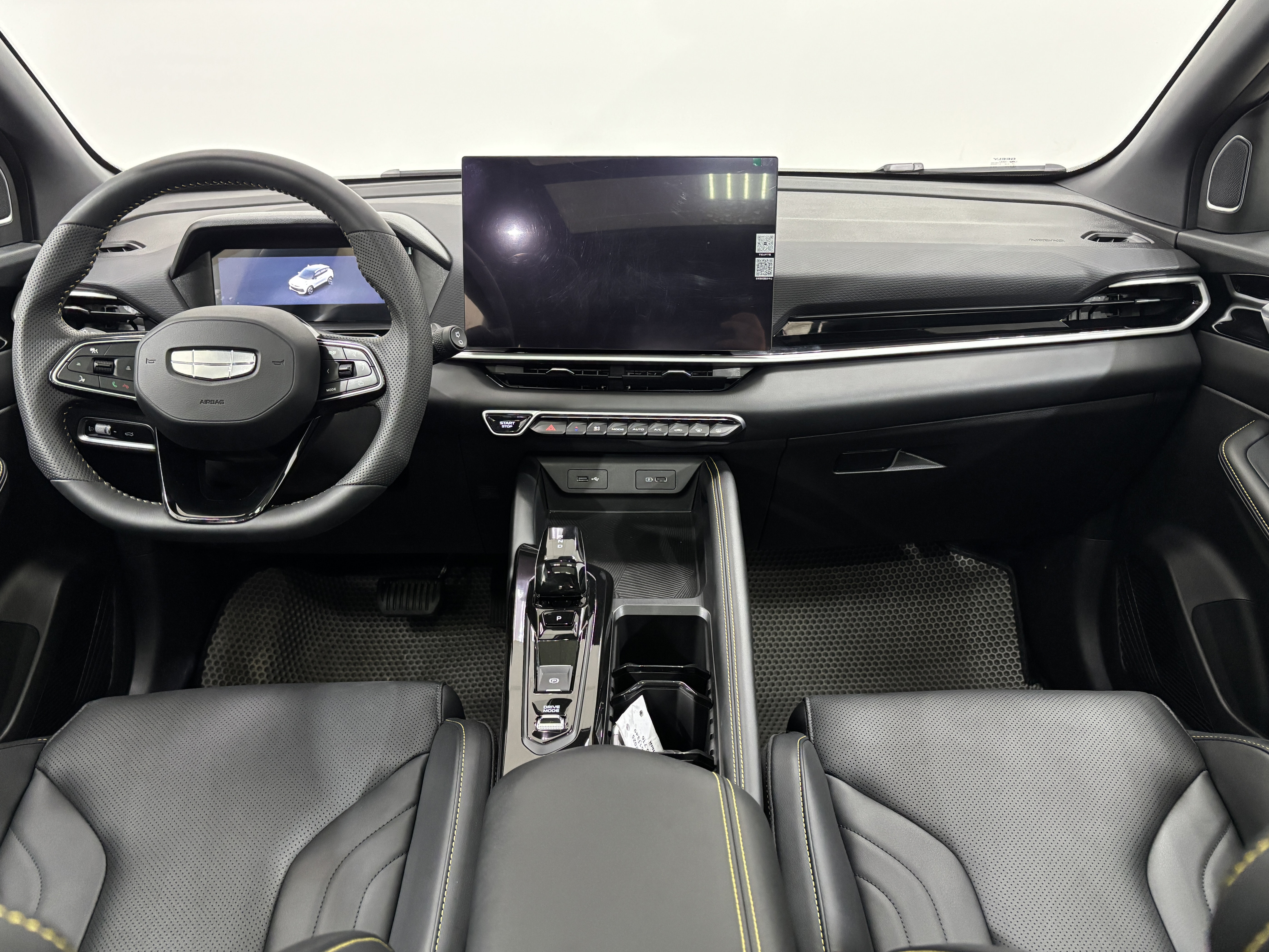 Geely Coolray Champion edition (Binyue Cool), 2025 года, пробег 13201 км