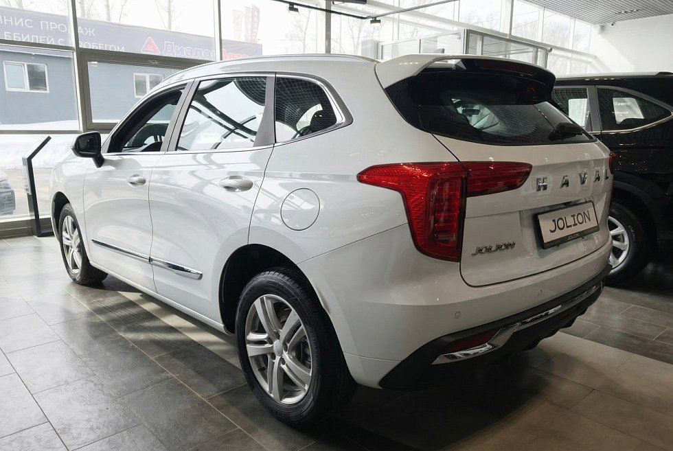 Haval Jolion Оптимум, белый