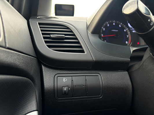 Hyundai Solaris Super Series-II, 2015 года, пробег 163500 км