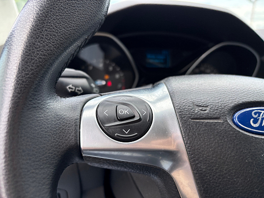 Ford Focus SYNC Edition, 2013 года, пробег 216020 км
