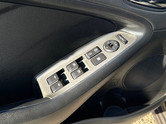 Kia Cerato Prestige, 2014 года, пробег 102400 км