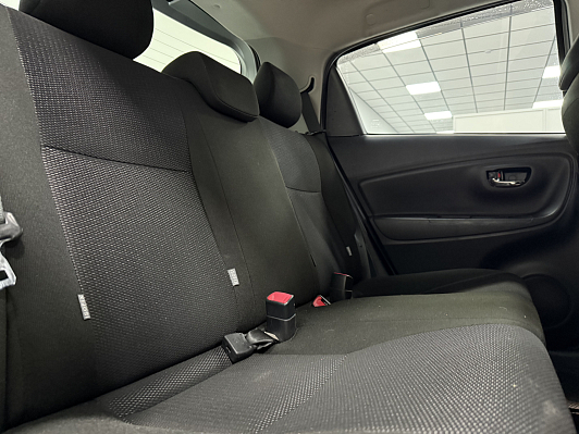 Toyota Vitz, 2019 года, пробег 40127 км