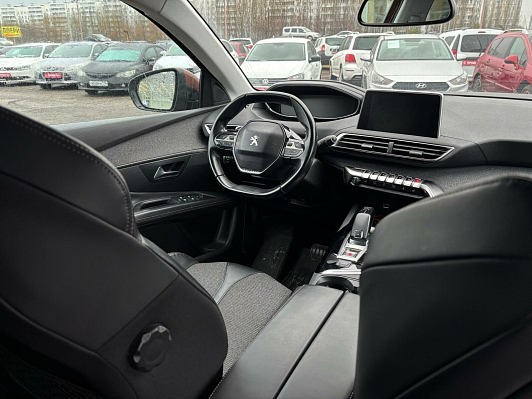 Peugeot 3008 Allure, 2018 года, пробег 151743 км