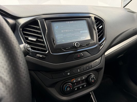 Lada (ВАЗ) Vesta Comfort, 2017 года, пробег 236635 км