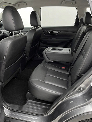 Nissan X-Trail LE Top, 2020 года, пробег 140985 км