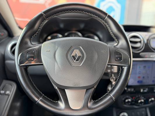Renault Duster Privilege, 2015 года, пробег 235000 км