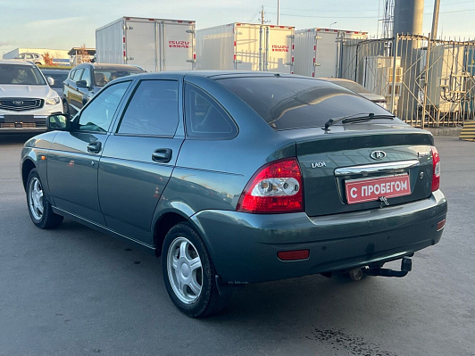 Lada (ВАЗ) Priora Люкс, 2010 года, пробег 105000 км