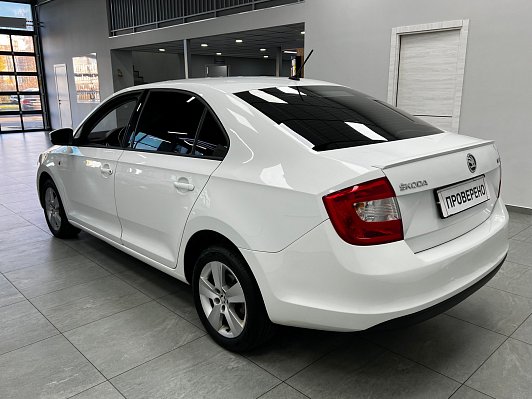 Skoda Rapid Ambition, 2016 года, пробег 188000 км