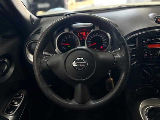 Nissan Juke SE, 2011 года, пробег 191000 км