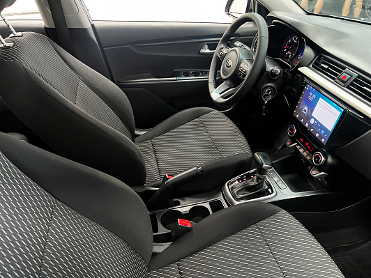 Kia Rio Luxe, 2020 года, пробег 95281 км