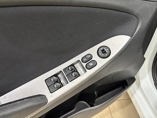 Hyundai Solaris Comfort, 2014 года, пробег 57733 км