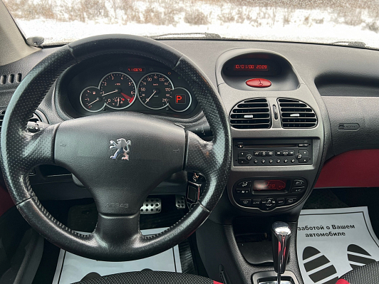 Peugeot 206, 2007 года, пробег 110877 км