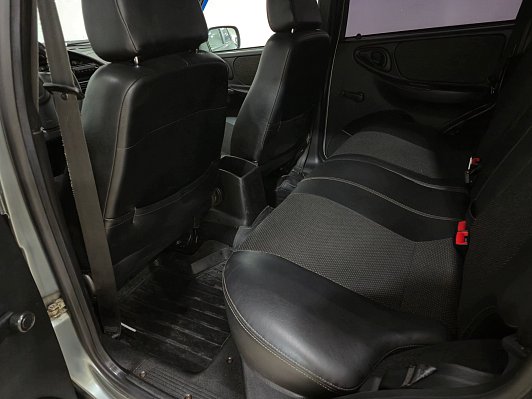 Chevrolet Niva GLC, 2011 года, пробег 161840 км
