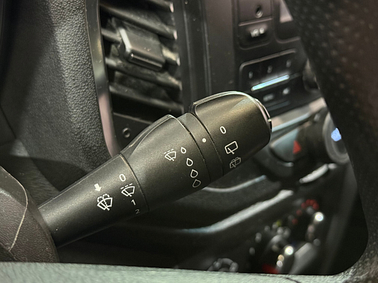 Lada (ВАЗ) XRAY, 2018 года, пробег 204905 км