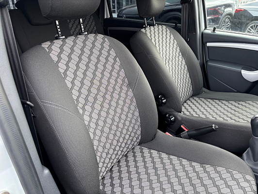 Lada (ВАЗ) Largus Norma Climate Glonass (7 мест) (2018), 2020 года, пробег 95376 км