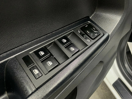 Lada (ВАЗ) Vesta Comfort, 2019 года, пробег 104929 км
