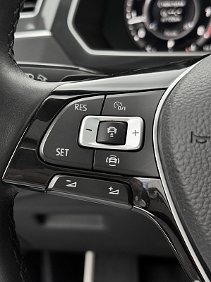 Volkswagen Tiguan CONNECT, 2018 года, пробег 163100 км