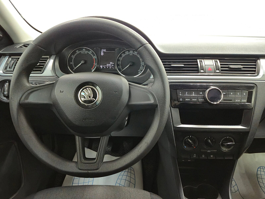 Skoda Rapid Entry, 2018 года, пробег 104049 км