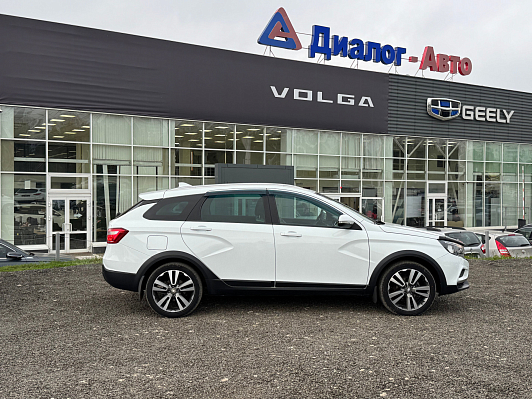 Lada (ВАЗ) Vesta Luxe Multimedia (2018-2019), 2019 года, пробег 78130 км