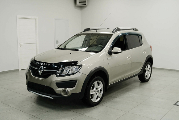 Renault Sandero Confort, 2017 года, пробег 118285 км