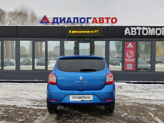 Renault Sandero Confort, 2015 года, пробег 188000 км