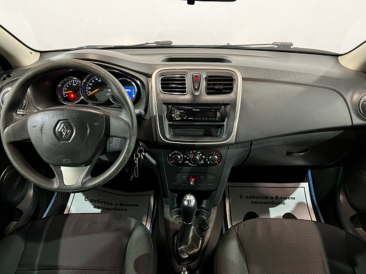 Renault Logan Confort, 2017 года, пробег 118000 км