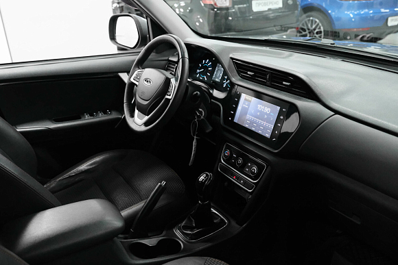 Chery Tiggo 3 Luxury, 2018 года, пробег 99000 км