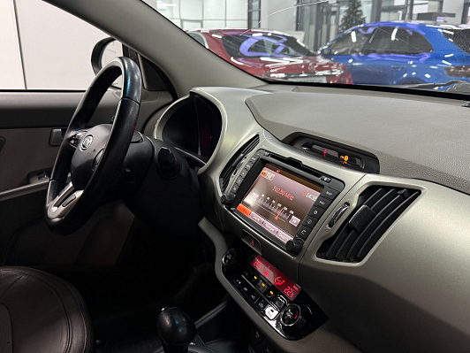 Kia Sportage Luxe, 2011 года, пробег 135000 км