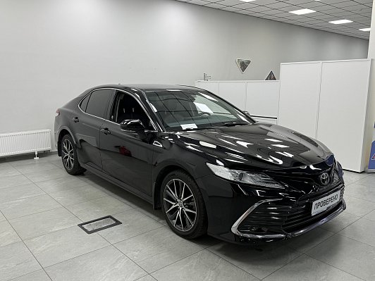 Toyota Camry Элеганс, 2021 года, пробег 95946 км