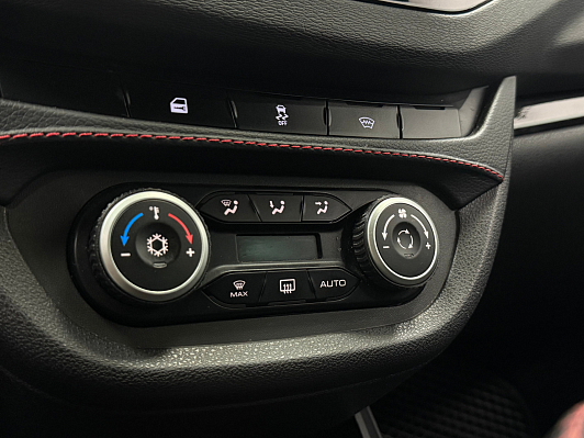 Lada (ВАЗ) Vesta Exclusive, 2019 года, пробег 119000 км
