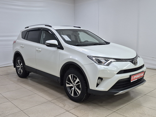 Toyota RAV4, 2017 года, пробег 122842 км
