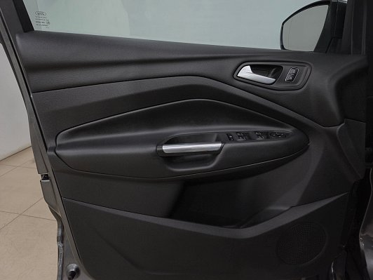 Ford Kuga Trend, 2018 года, пробег 163663 км