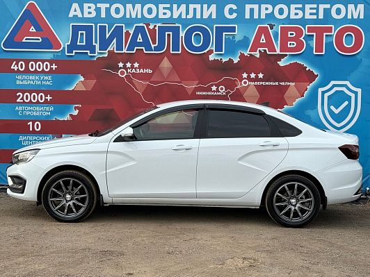 Lada (ВАЗ) Vesta, 2023 года, пробег 73500 км