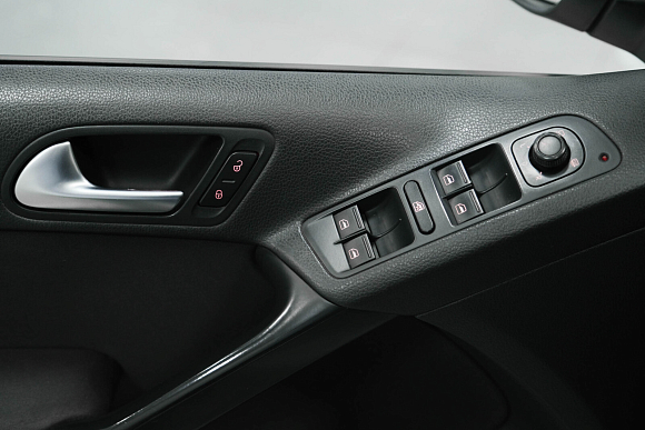 Volkswagen Tiguan CLUB, 2016 года, пробег 251419 км
