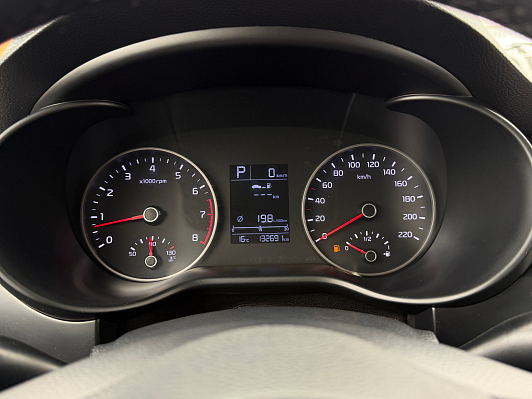 Kia Rio Luxe RED Line, 2018 года, пробег 148000 км