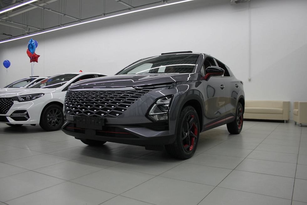 Omoda C5 Стиль, серый