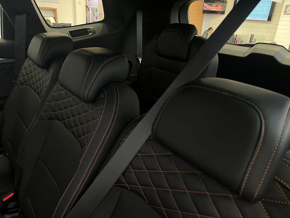 Geely Okavango Luxury, синий