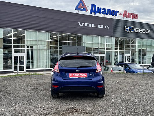Ford Fiesta White and Black, 2018 года, пробег 144314 км