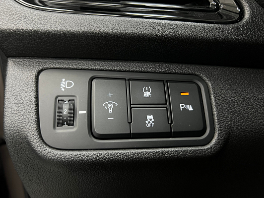 Hyundai Solaris Elegance + Prestige + Style, 2022 года, пробег 117239 км