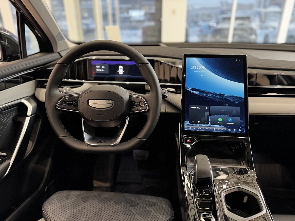Geely Atlas Флагман, черный