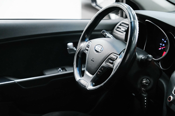 Kia Rio Luxe, 2015 года, пробег 182000 км