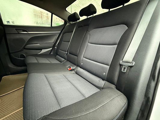 Hyundai Elantra Base, 2016 года, пробег 239299 км
