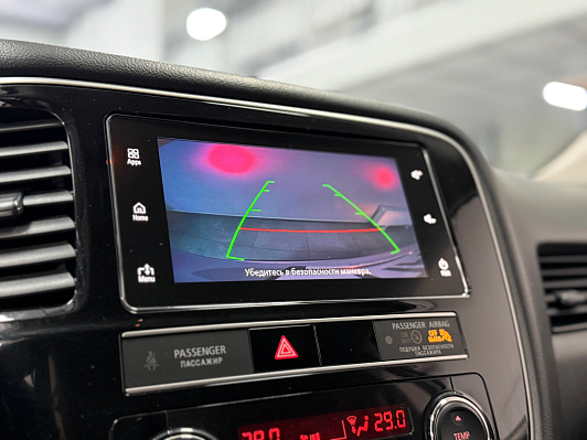 Mitsubishi Outlander Instyle, 2018 года, пробег 102000 км