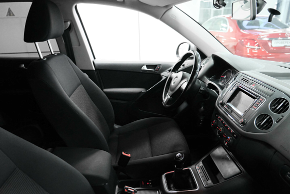 Volkswagen Tiguan CLUB, 2016 года, пробег 103000 км
