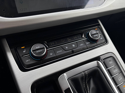 Geely Atlas Люкс + Yandex Auto, 2019 года, пробег 96000 км