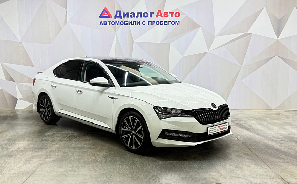 Skoda Superb Luxury, 2024 года, пробег 7025 км