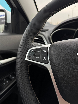 Lada (ВАЗ) Vesta Luxe Multimedia (2018-2019), 2019 года, пробег 78130 км
