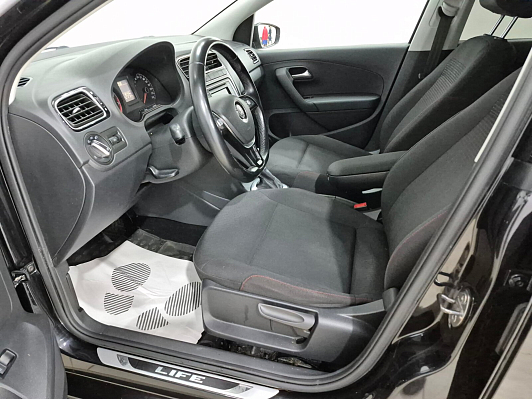 Volkswagen Polo SELECT, 2017 года, пробег 90712 км