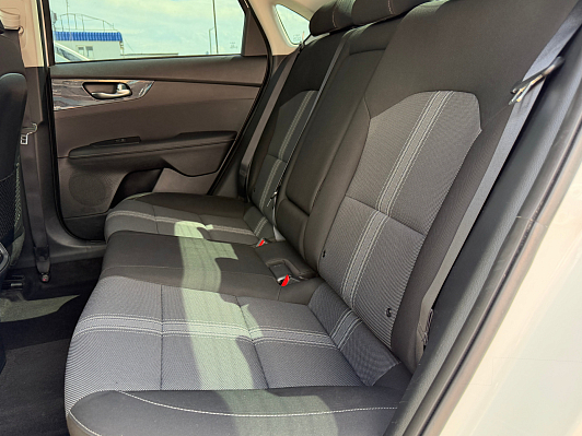 Kia Cerato Luxe, 2021 года, пробег 105000 км