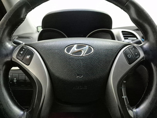 Hyundai i30 Classic, 2012 года, пробег 252075 км